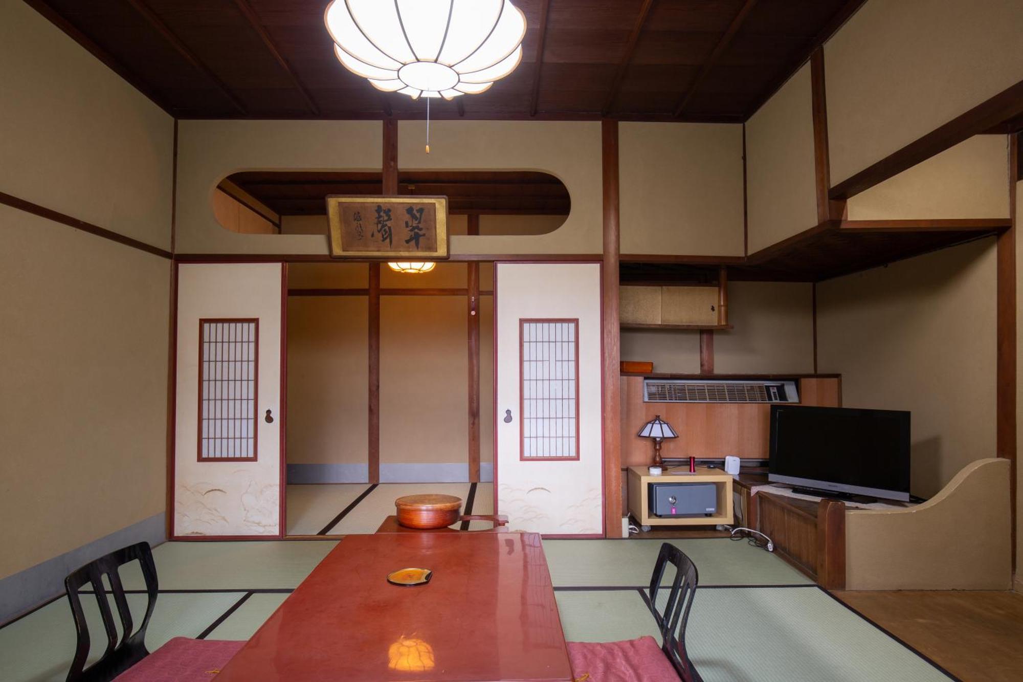 ホテル 千歳楼 養老町 エクステリア 写真