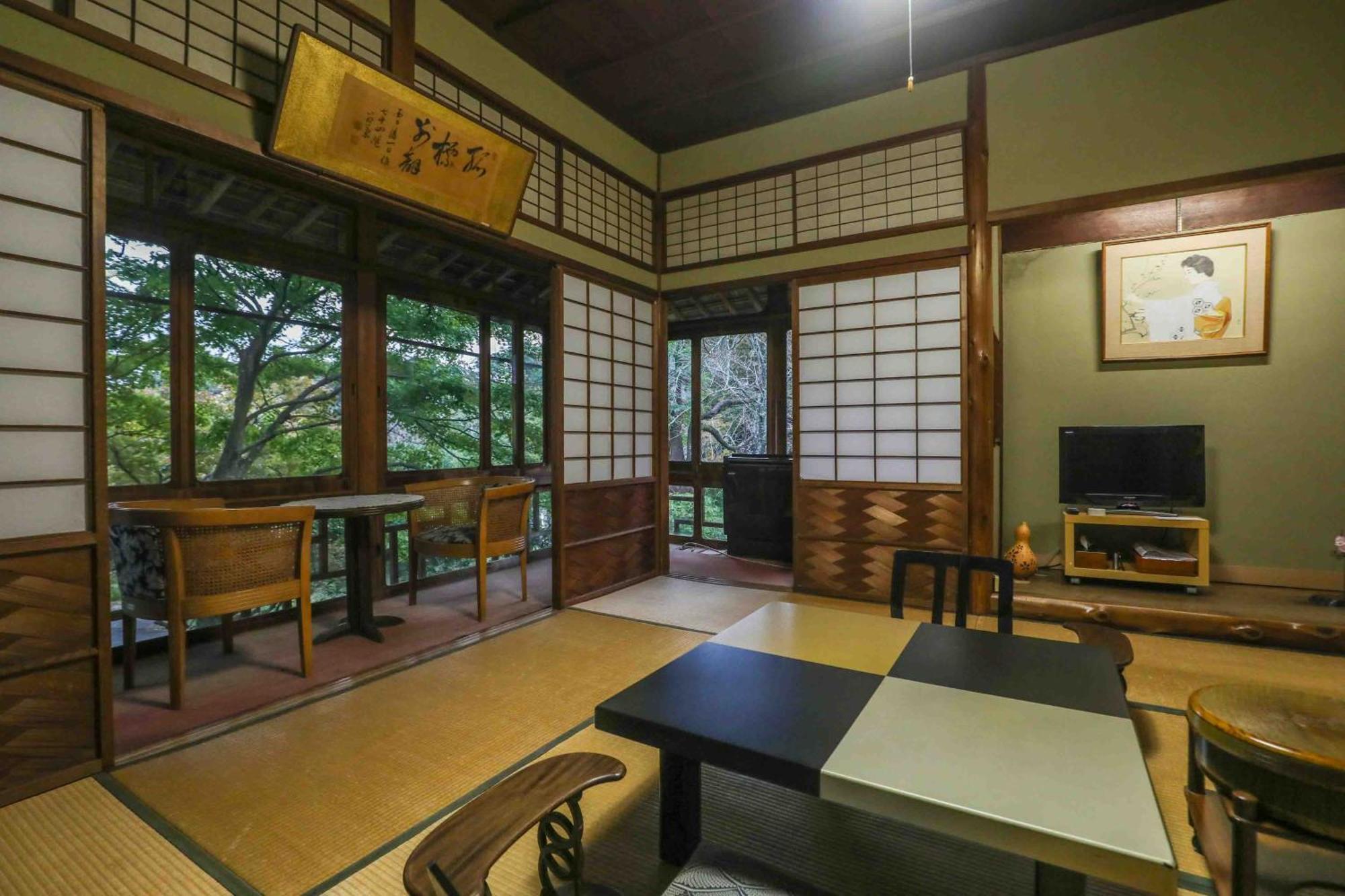 ホテル 千歳楼 養老町 エクステリア 写真